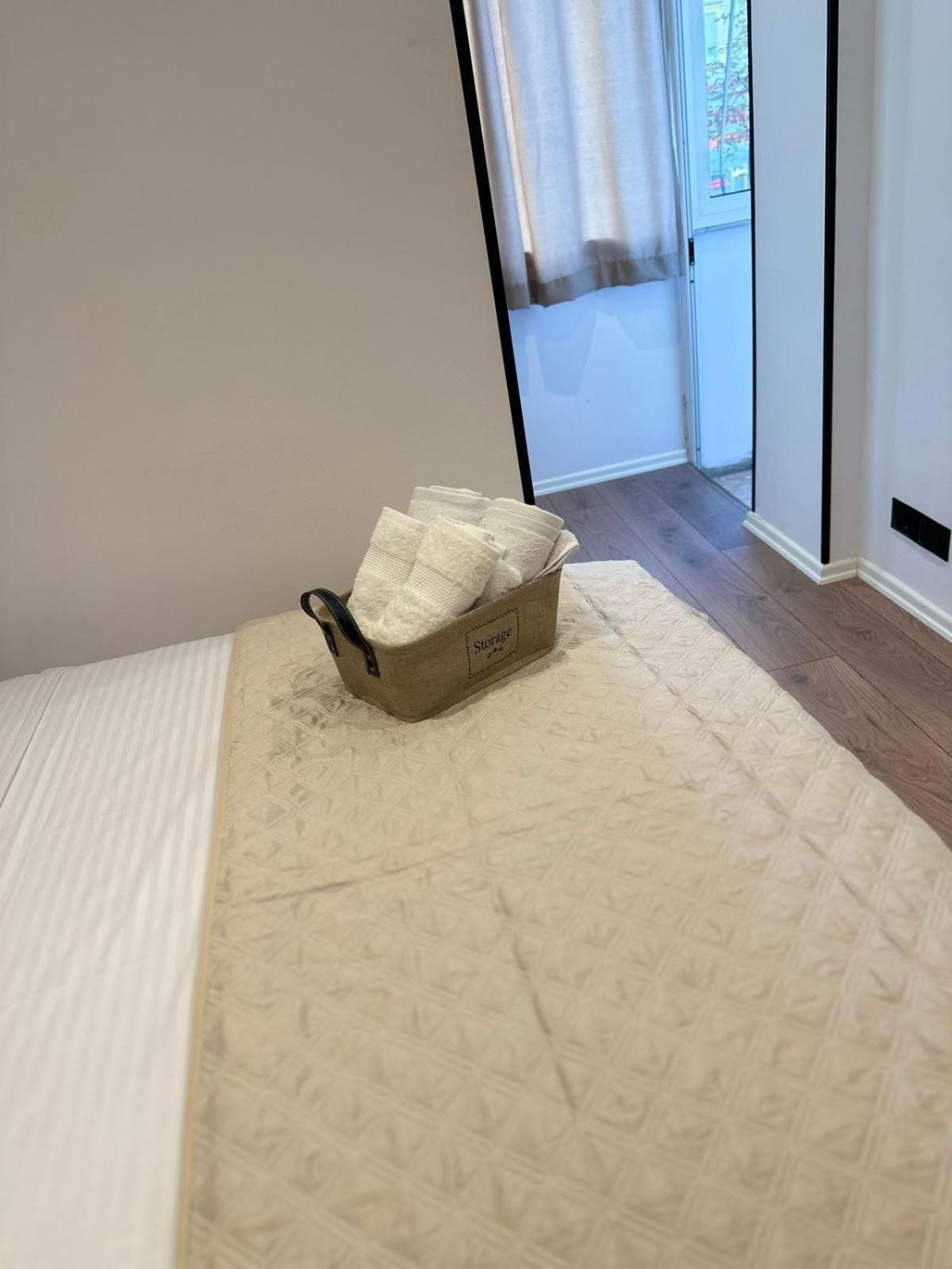 Apartamento Heart Of Tirana Exterior foto